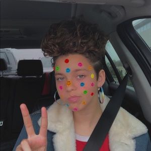 Meet your Posher, Charly jade